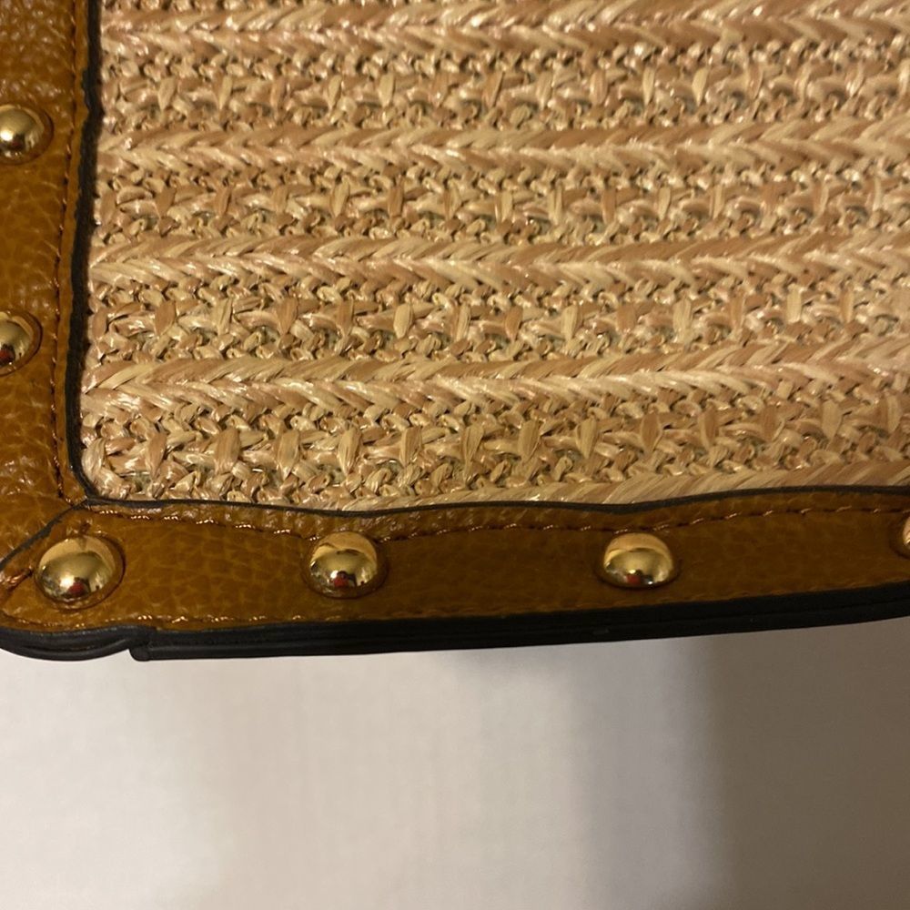 STEVE MADDEN STRAW WOVEN BROWN TOTE - Picture 4 of 15